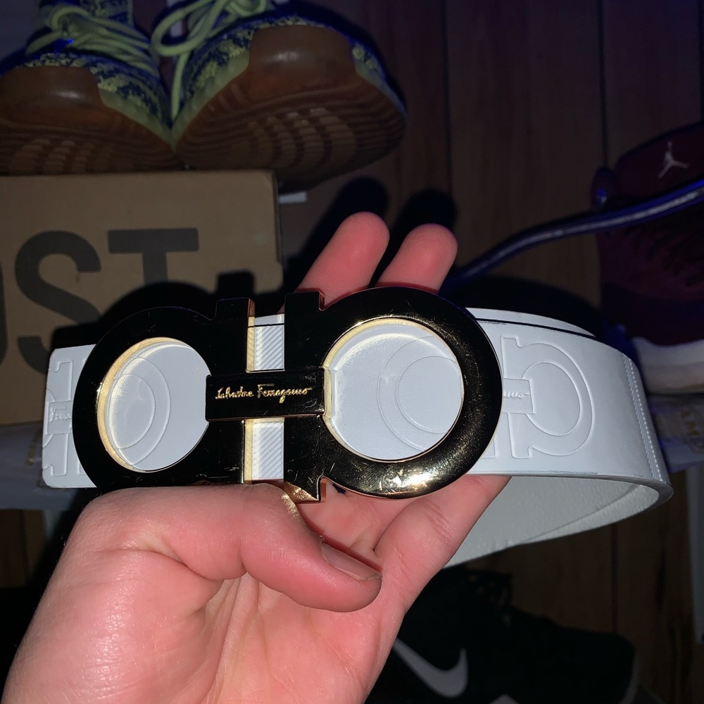 Ferragamo belt